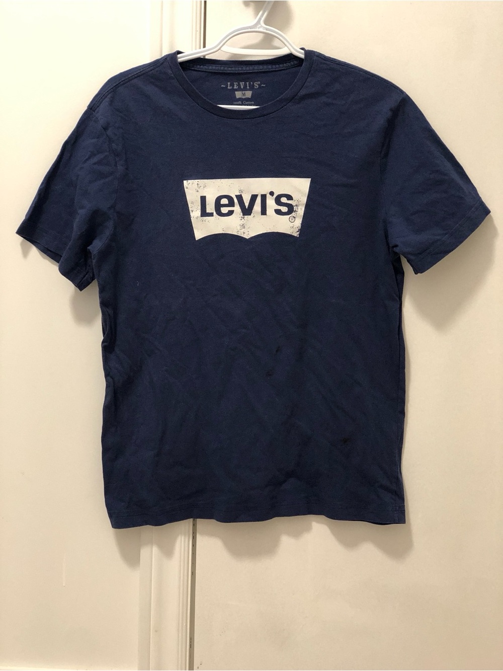Preowned Levi’s T-Shirt Tee Logo Men Size Medium Blue Navy Cotton Casual Style